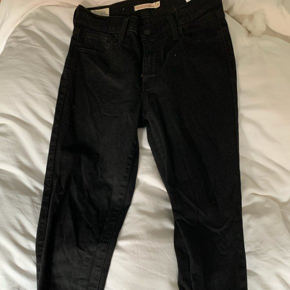 Levis 721 High Rise Skinny - Picture 4 of 4